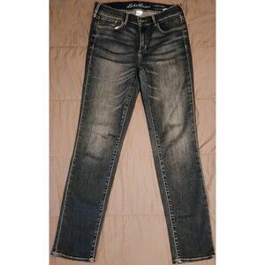 Eddie Bauer Jeans Women 6 Blue Denim Slightly Curvy Slim Straight Leg Stretch